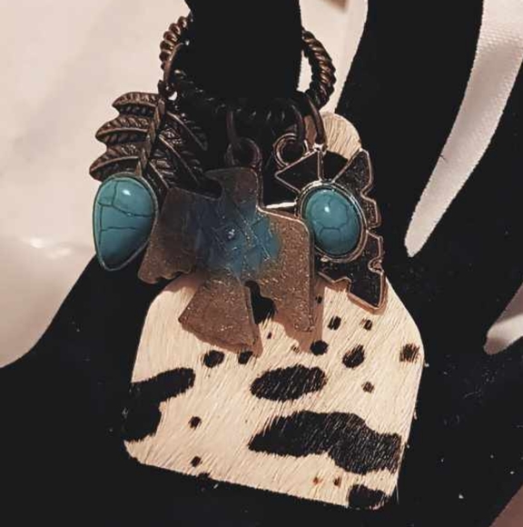 Keychain - Picture 2 of 2